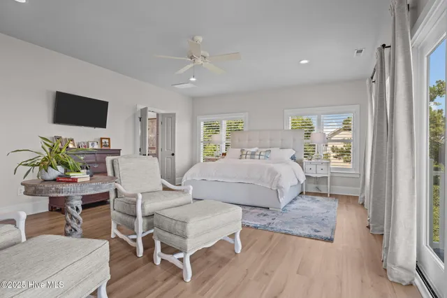 $2,260,000 | 10530 Coast Guard Road, Emerald Isle, NC 28594