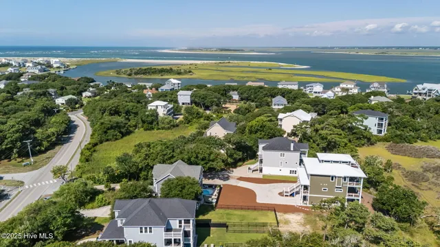 $2,260,000 | 10530 Coast Guard Road, Emerald Isle, NC 28594