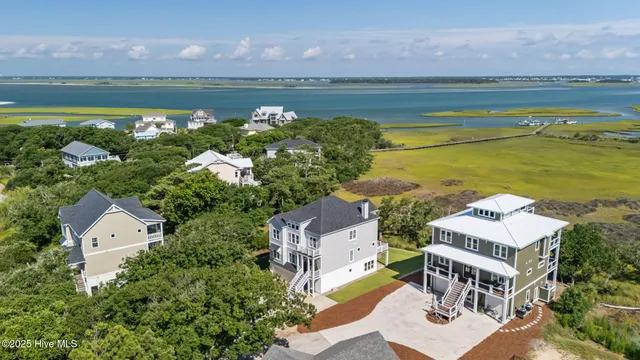 $2,260,000 | 10530 Coast Guard Road, Emerald Isle, NC 28594