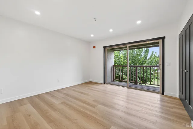 $425,000 | 1076 Eleanor Avenue, Rohnert Park, CA 94928