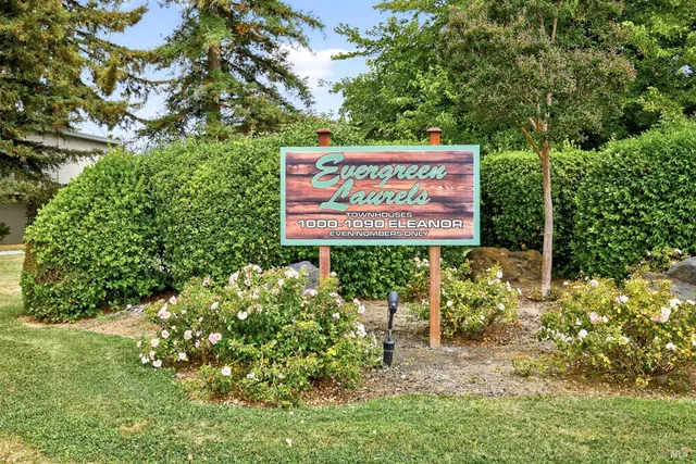 $425,000 | 1076 Eleanor Avenue, Rohnert Park, CA 94928