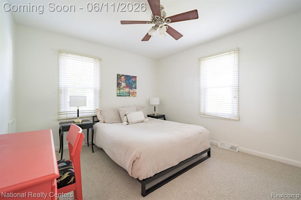 3973 Oak Knoll Road Waterford, MI 48328 - Photo 15 of 32