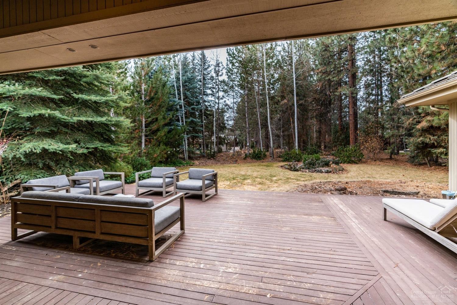 19387 Rim Lake Court Bend, OR 97702 - Photo 22 of 25 Additional Photo