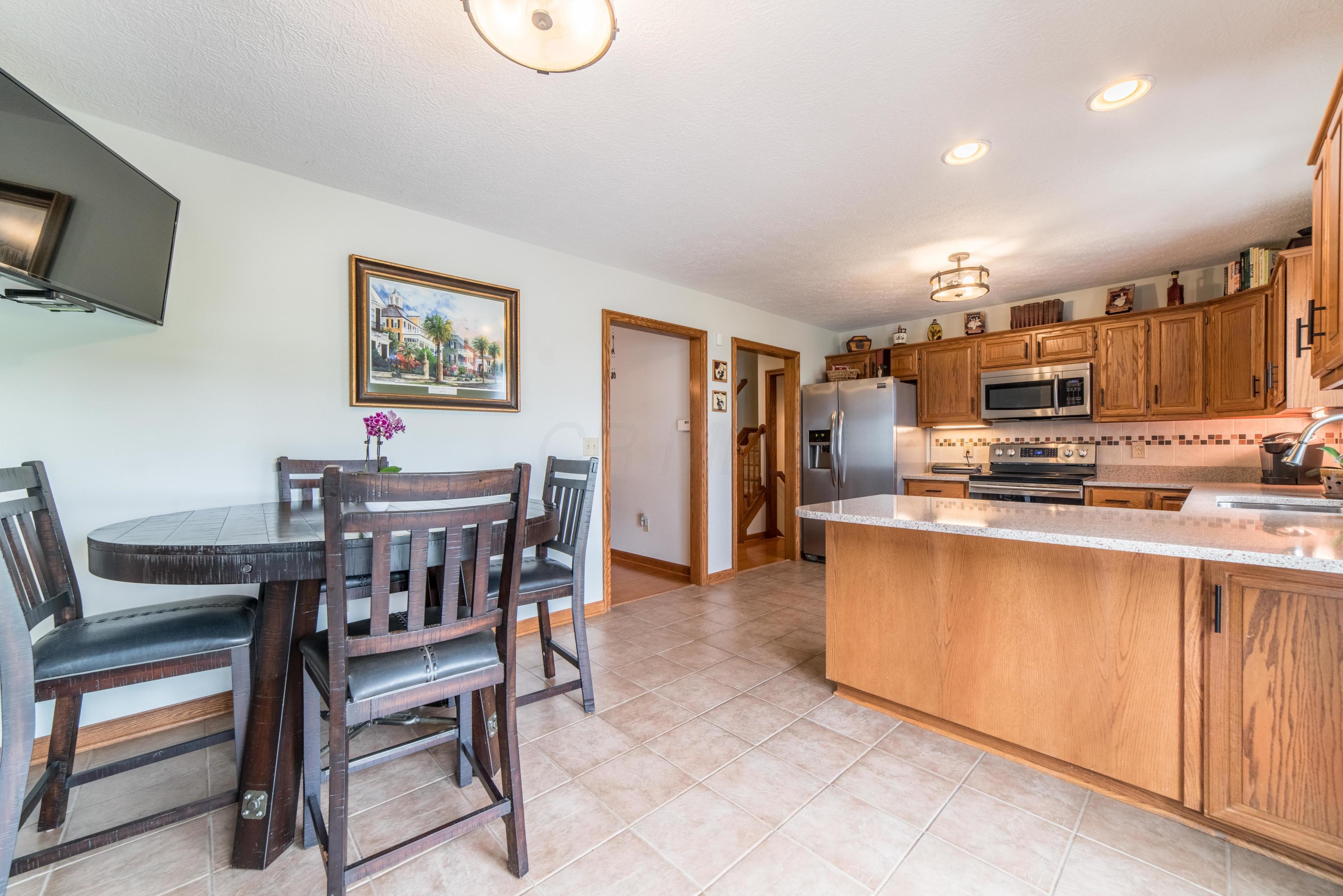 1201 Carr Road Ostrander, OH 43061 - Photo 13 of 35