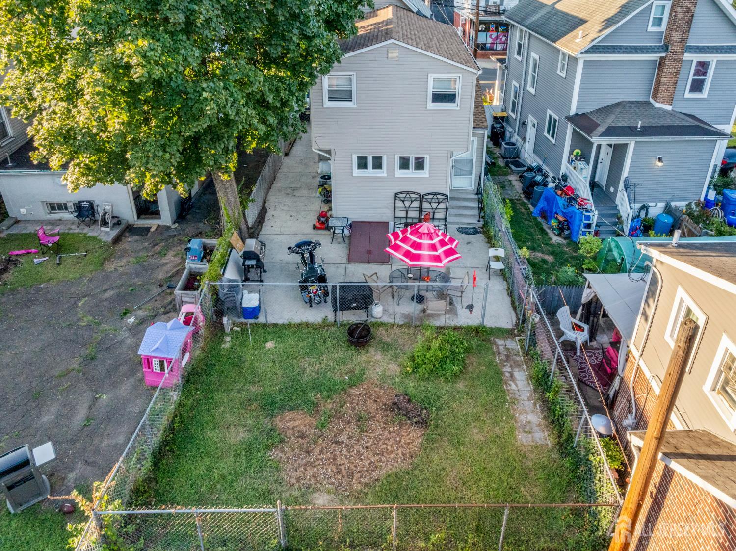 218 Washington Road Sayreville, NJ 08872 - Photo 16 of 21