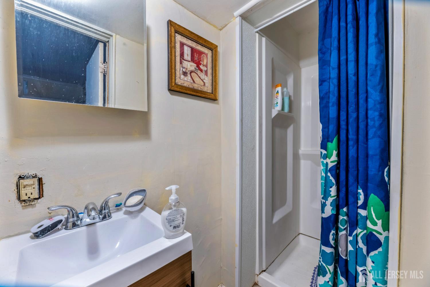 218 Washington Road Sayreville, NJ 08872 - Photo 4 of 21