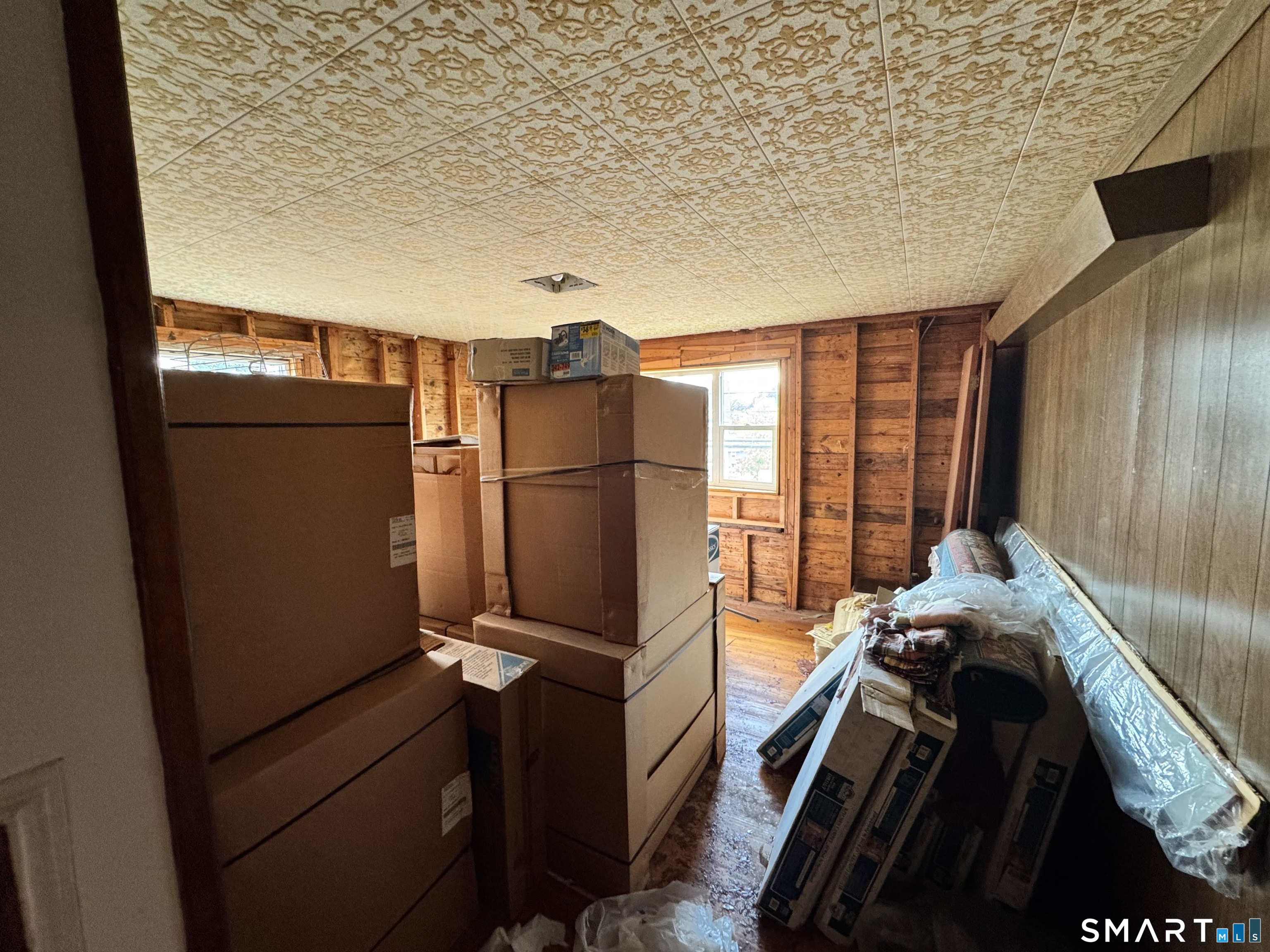 924 Highland Avenue Waterbury, CT 06708 - Photo 4 of 15