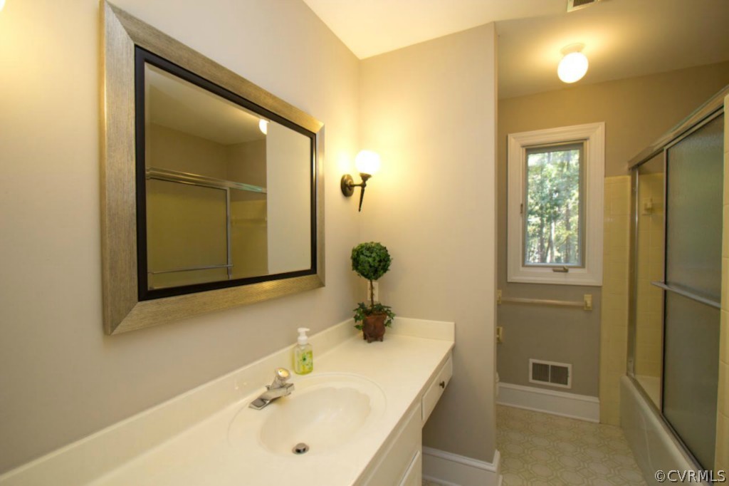 10320 Apache Road Richmond, VA 23235 - Photo 14 of 22 Gallery Image 14