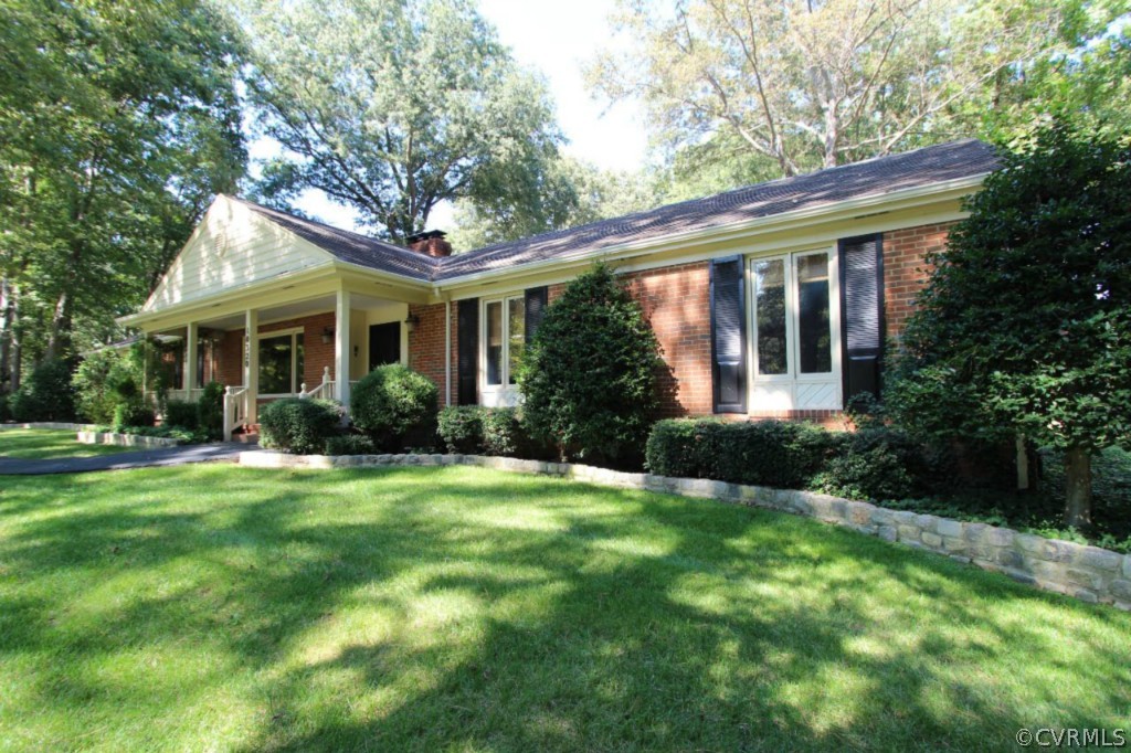 10320 Apache Road Richmond, VA 23235 - Photo 3 of 22 Gallery Image 3
