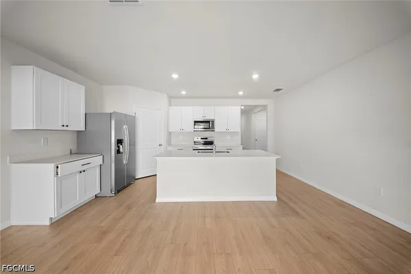 $2,100 | 4080 Peaceful River Lane, Fort Myers, FL 33905