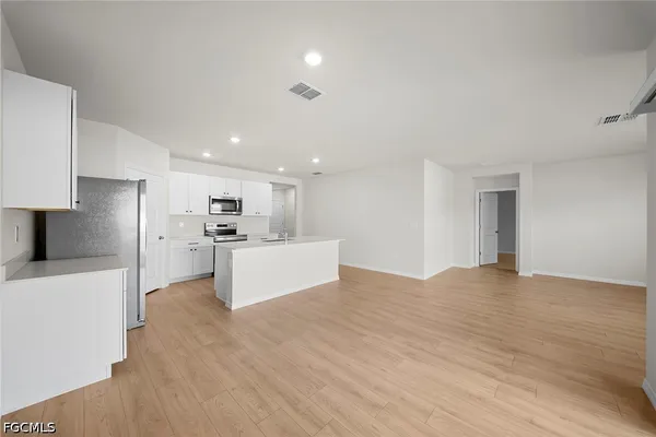 $2,100 | 4080 Peaceful River Lane, Fort Myers, FL 33905