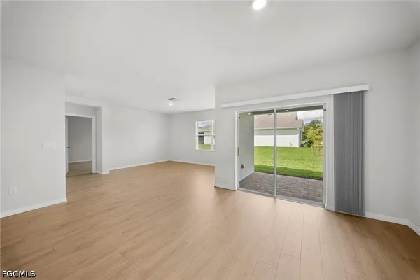 $2,100 | 4080 Peaceful River Lane, Fort Myers, FL 33905