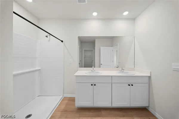 $2,100 | 4080 Peaceful River Lane, Fort Myers, FL 33905