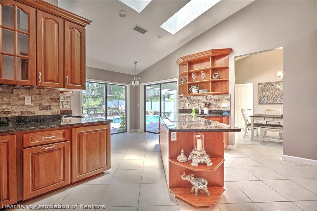 2912 Duffer Road Sebring, FL 33872 - Photo 15 of 32 Gallery Image 15