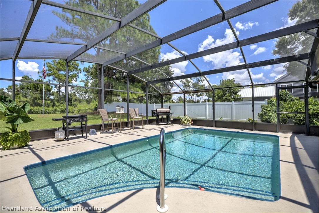2912 Duffer Road Sebring, FL 33872 - Photo 2 of 32 Gallery Image 2