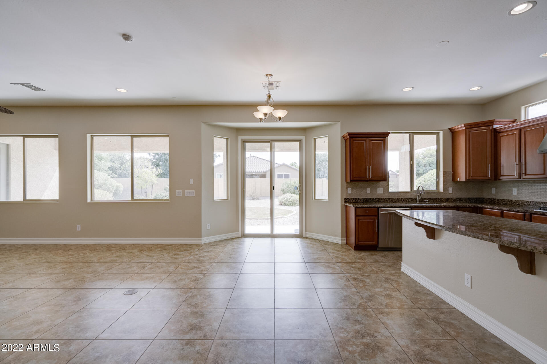 16093 West Coronado Road Goodyear, AZ 85395 - Photo 11 of 32 photo_10