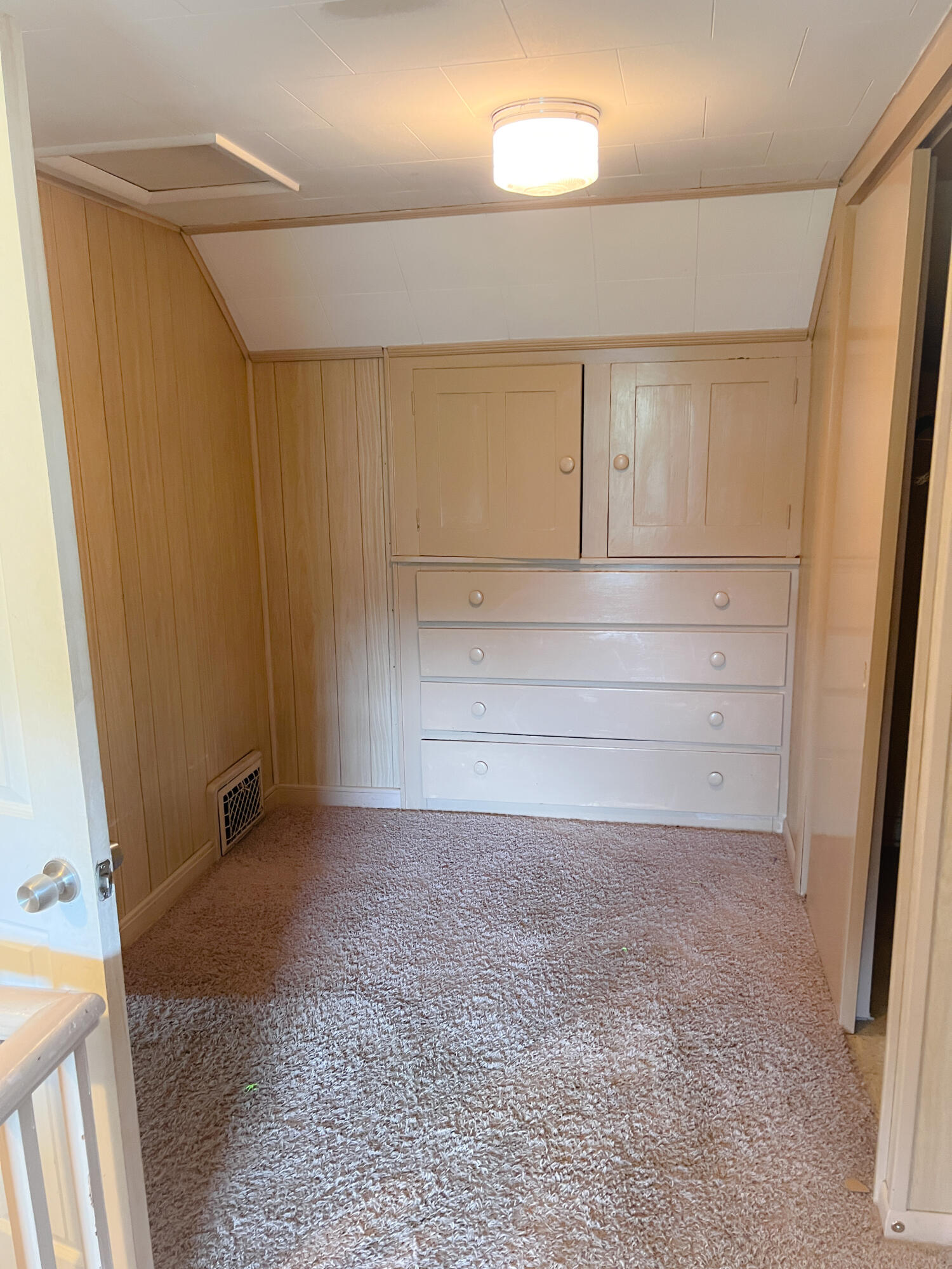6710 Spring Arbor Road Spring Arbor, MI 49283 - Photo 9 of 13 8562DAA6-F99E-4369-BFCD-957923A10995