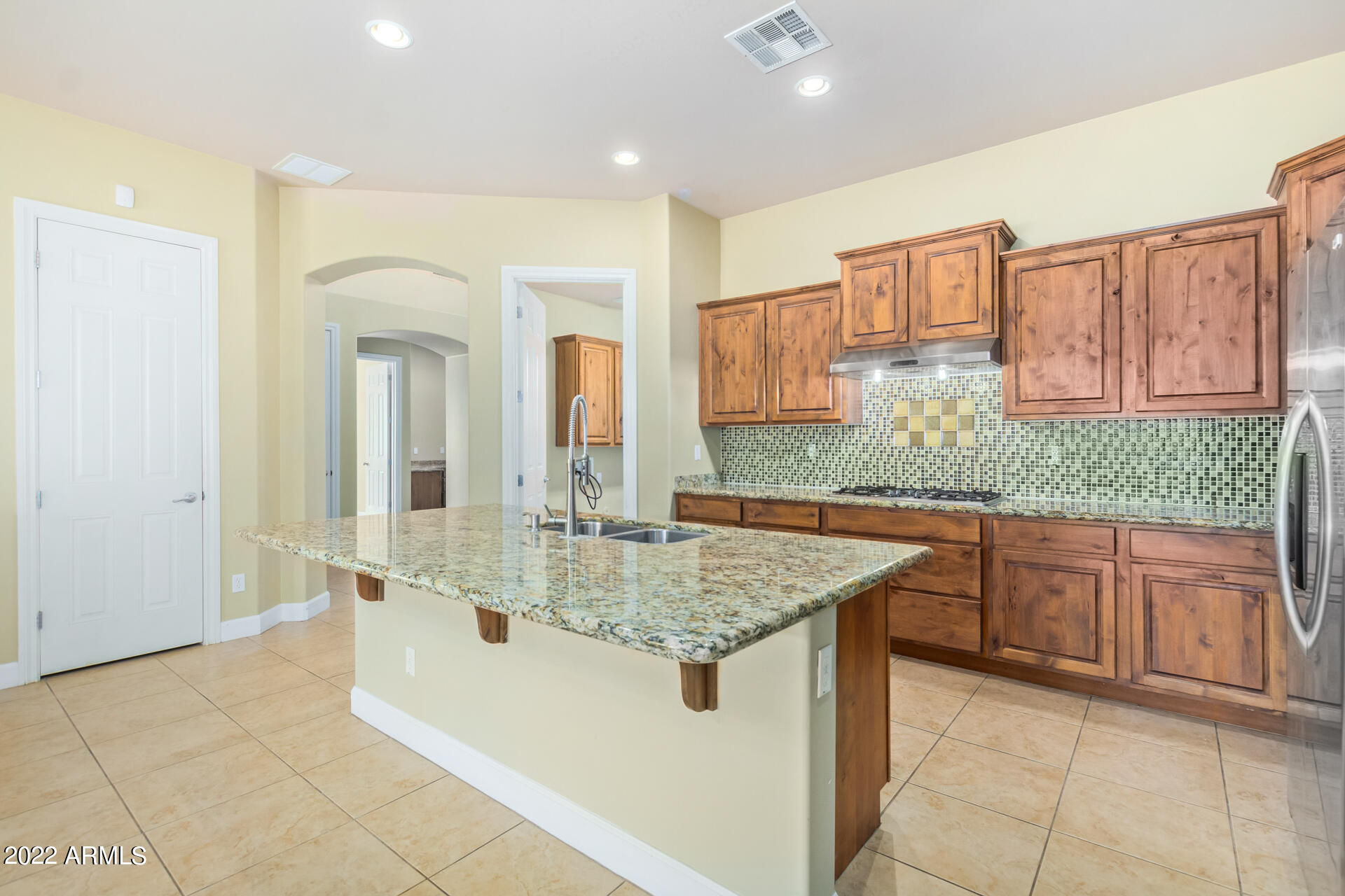 15739 West Berkeley Road Goodyear, AZ 85395 - Photo 8 of 48 16 - Berkeley