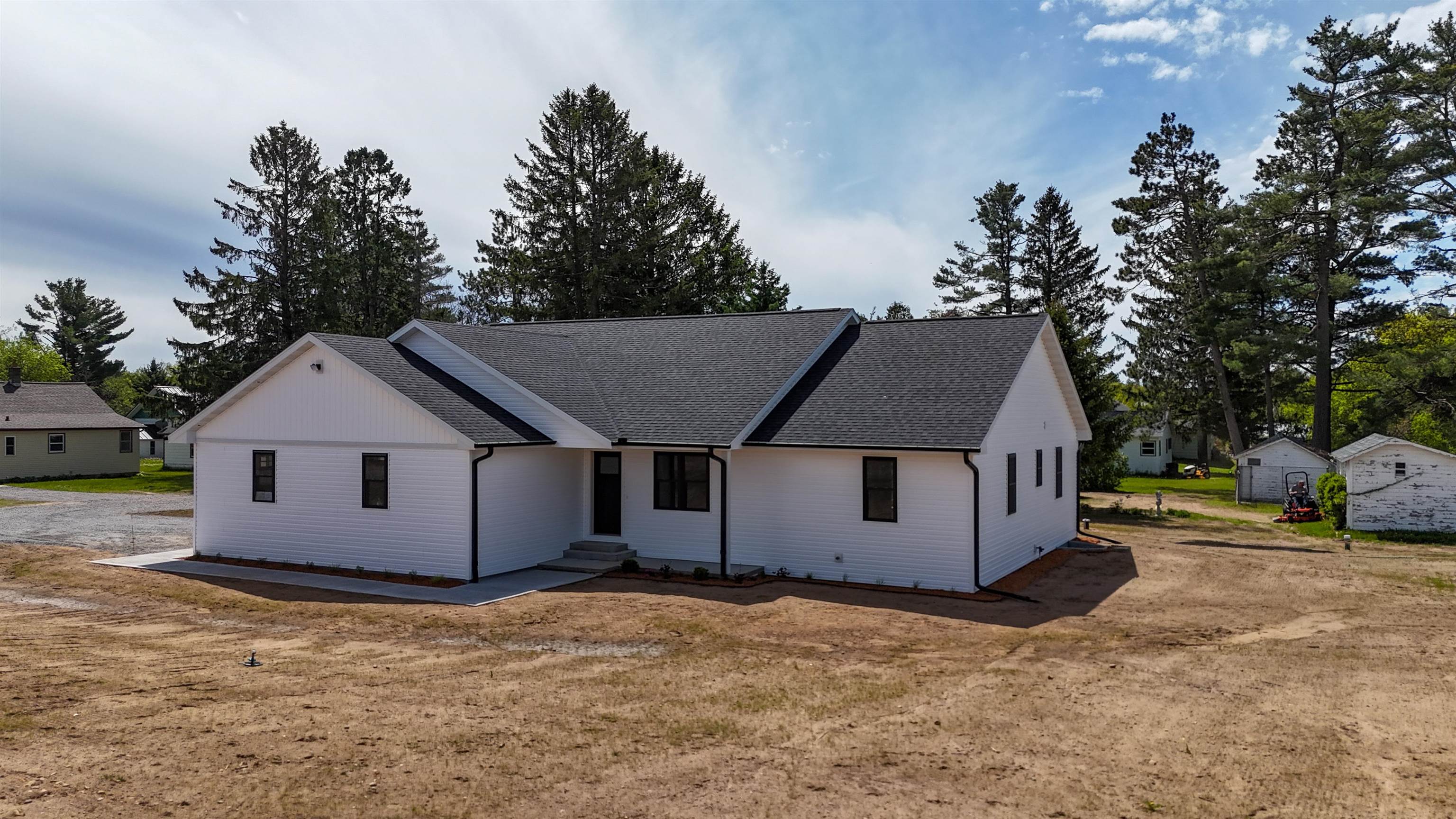 340 2nd Street Rosholt, WI 54473 - Photo 2 of 59