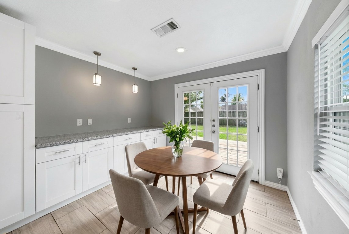 6915 Jalna Street Houston, TX 77055 - Photo 15 of 29 *Virtually Staged*