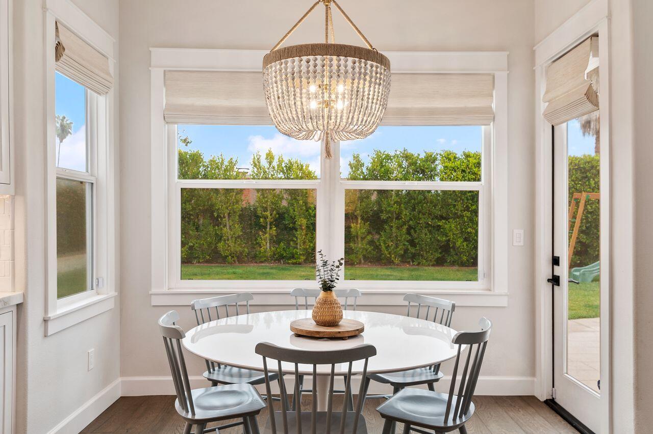 272 King Daniel Lane Goleta, CA 93117 - Photo 15 of 32 KingDaniel272.BreakfastArea