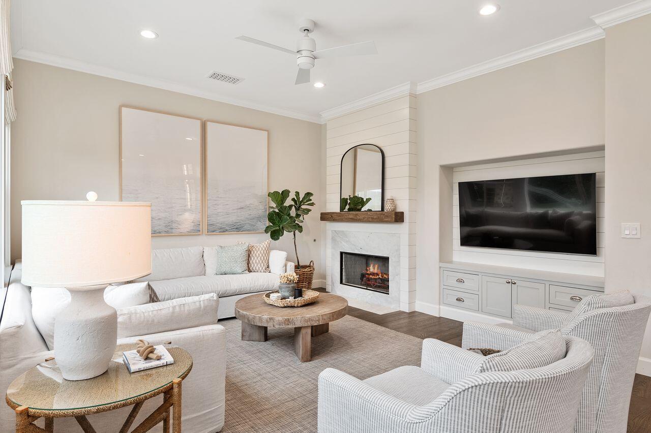 272 King Daniel Lane Goleta, CA 93117 - Photo 17 of 32 KingDaniel272.FamilyRoom2