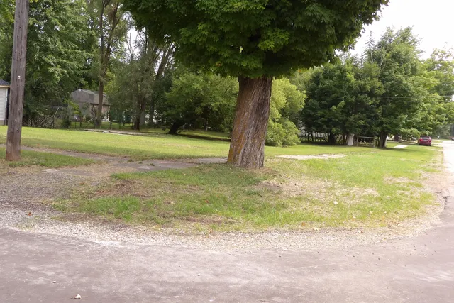 $8,950 | 343 South Hemlock Street, Evart, MI 49631