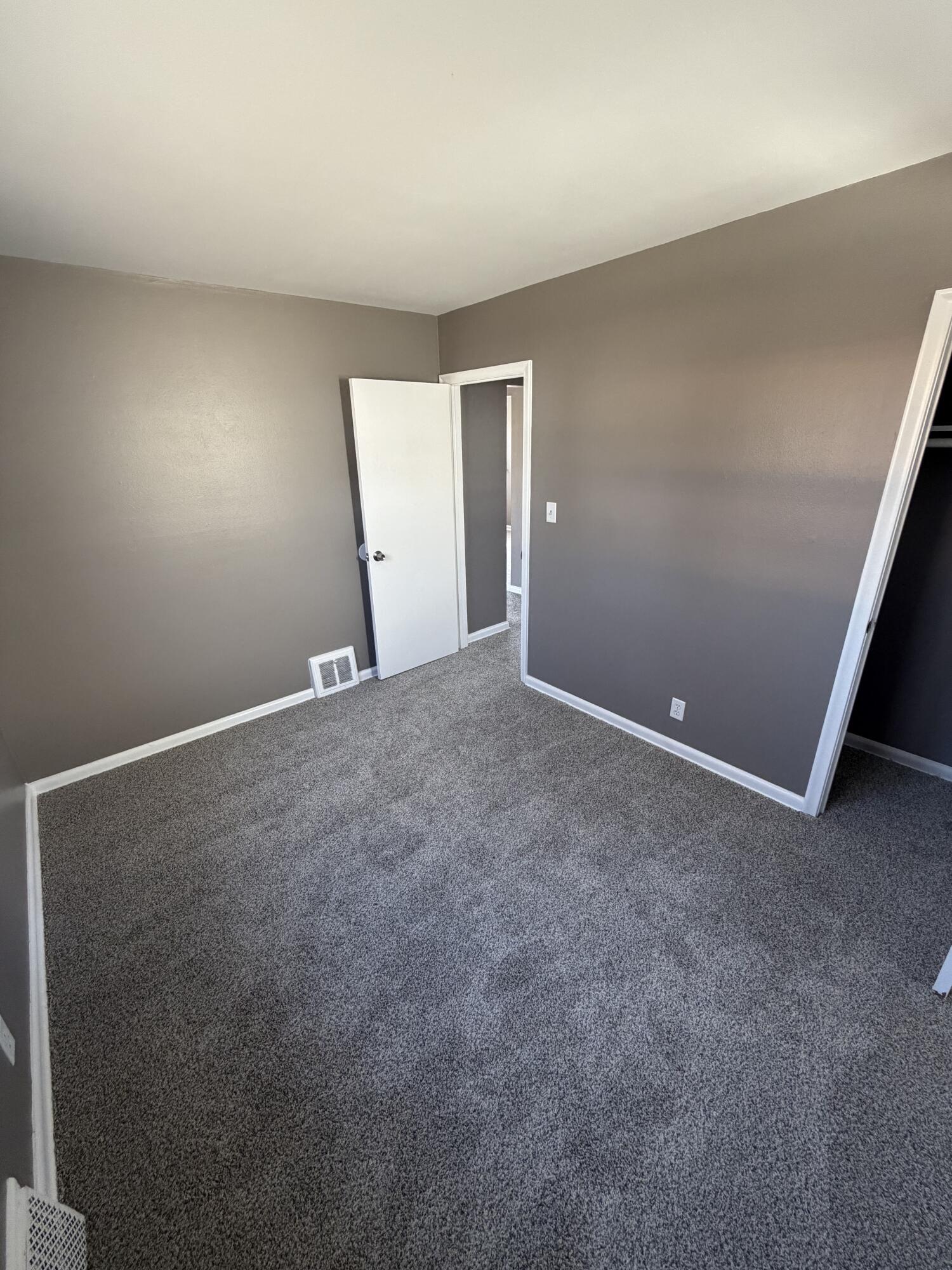 5483 North 58th Street Milwaukee, WI 53218 - Photo 4 of 9 BEDROOM 1