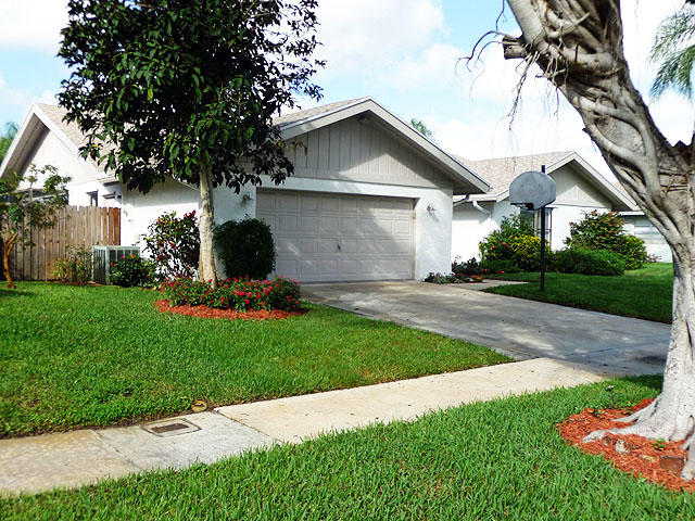 17717 Briar Patch Trail Boca Raton, FL 33487 - Photo 2 of 31 Exterior Front
