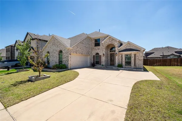 $3,200 | 6040 Liverpool Street, Aubrey, TX 76227