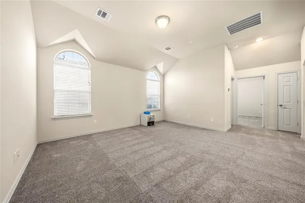 $3,200 | 6040 Liverpool Street, Aubrey, TX 76227