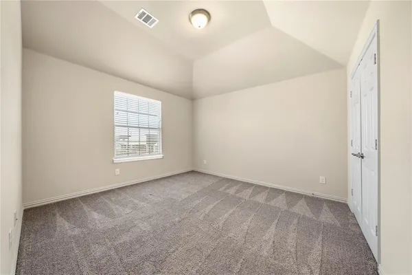 $3,200 | 6040 Liverpool Street, Aubrey, TX 76227