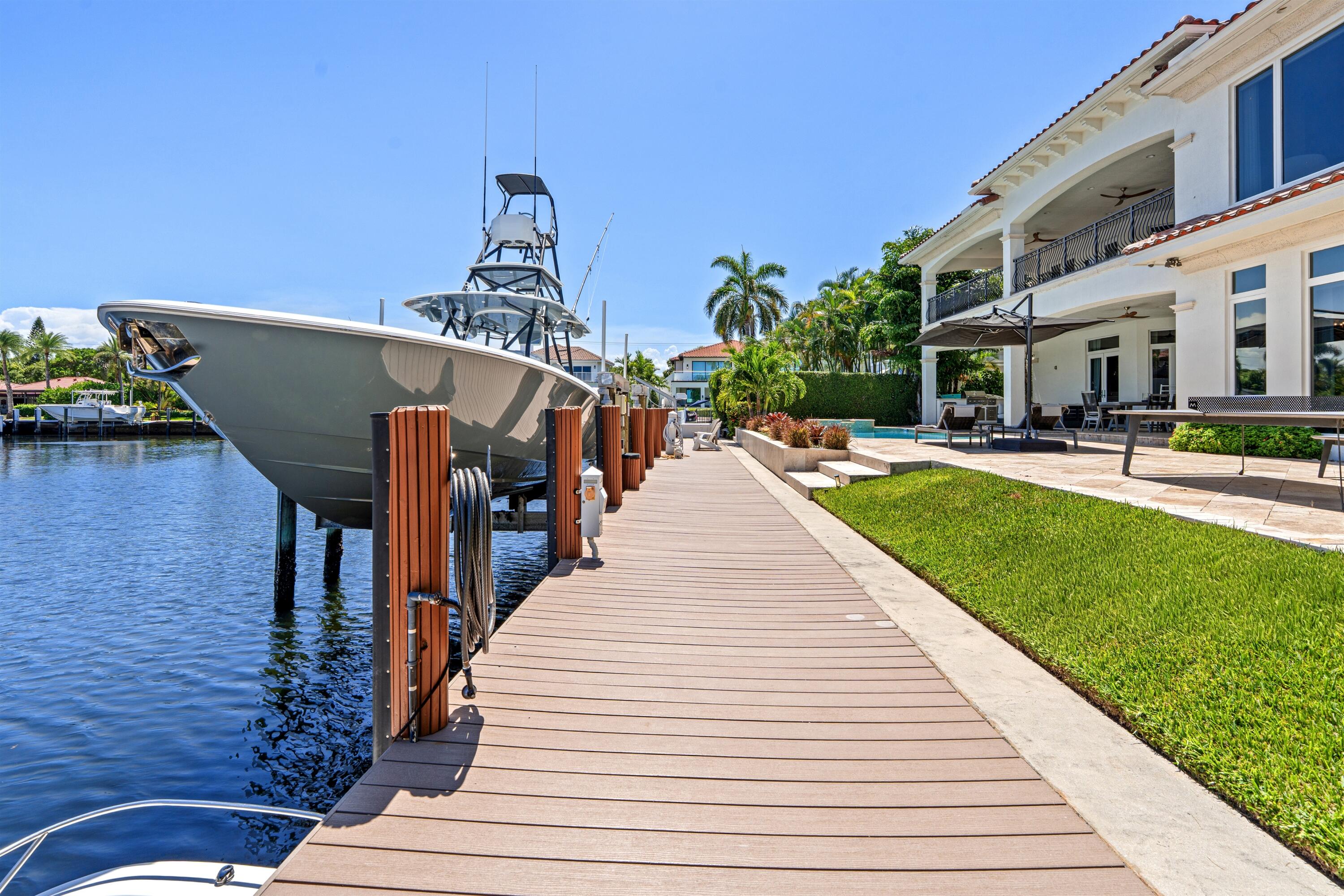 2320 Northeast 34th Court Lighthouse Point, FL 33064 - Photo 59 of 60 DOCK_STRAIGHT