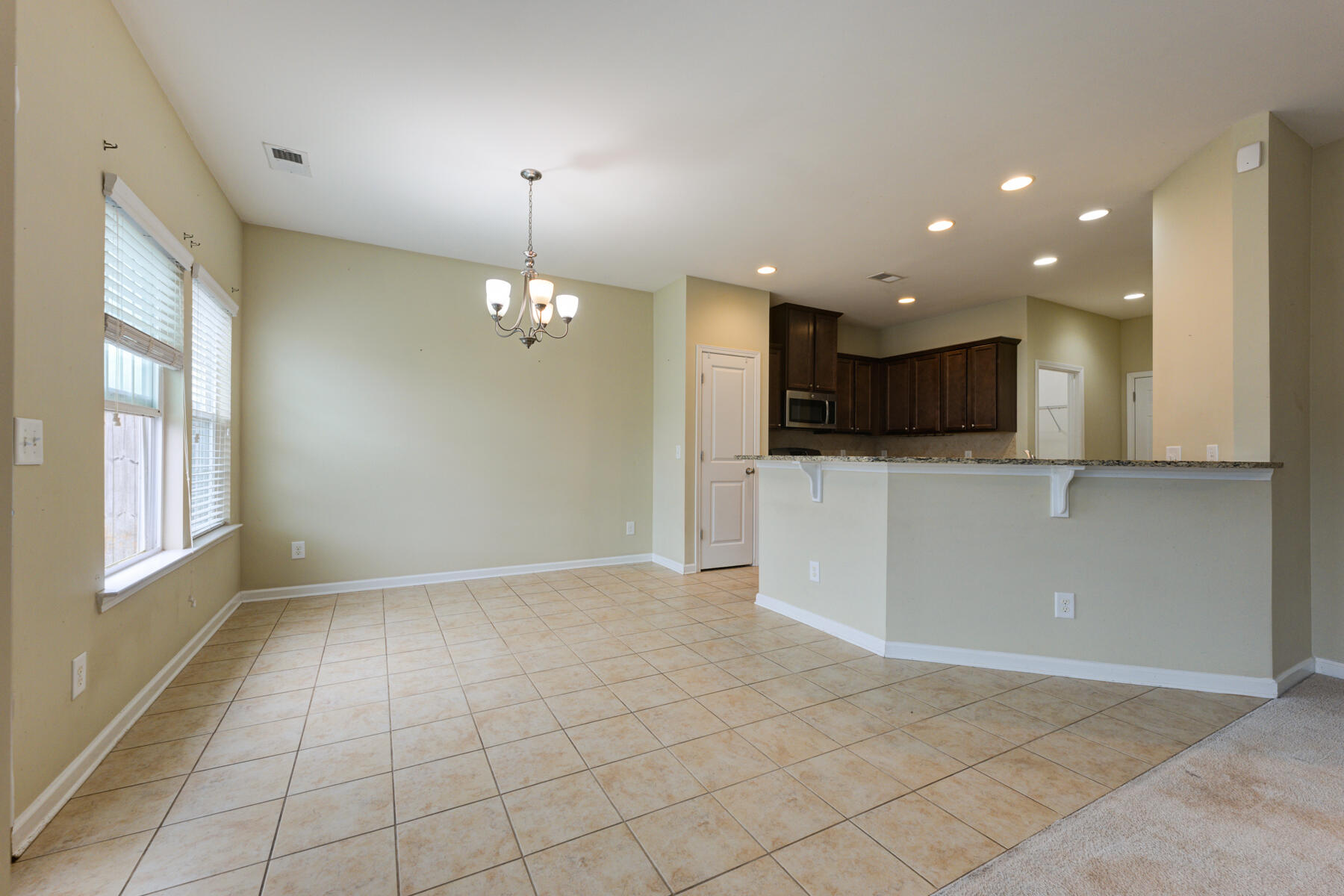 334 Beautyberry Road Summerville, SC 29486 - Photo 15 of 41 334 Beautyberry Rd, Summerville SC (11)