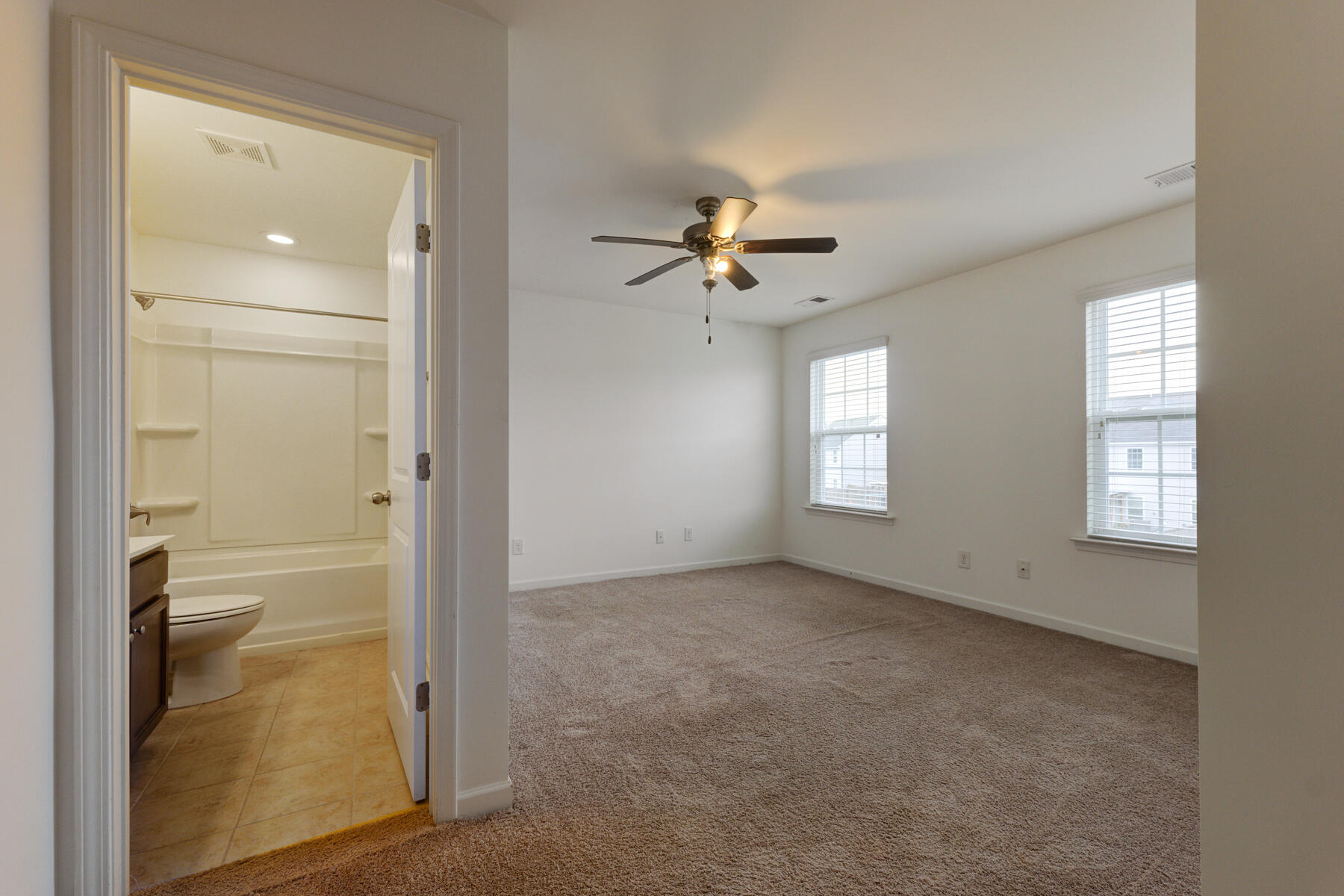334 Beautyberry Road Summerville, SC 29486 - Photo 30 of 41 334 Beautyberry Rd, Summerville SC (27)