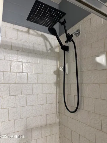 $89,990 | 5363 North Black Canyon Highway, Phoenix, AZ 85015