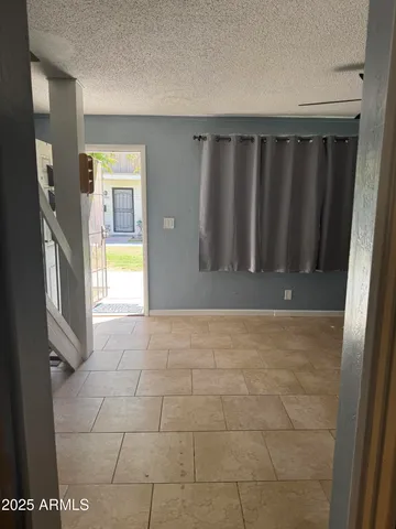 $89,990 | 5363 North Black Canyon Highway, Phoenix, AZ 85015