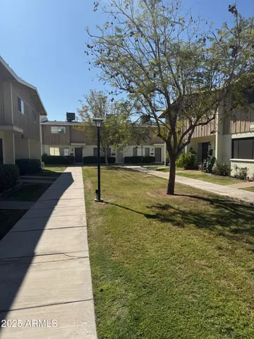 $89,990 | 5363 North Black Canyon Highway, Phoenix, AZ 85015