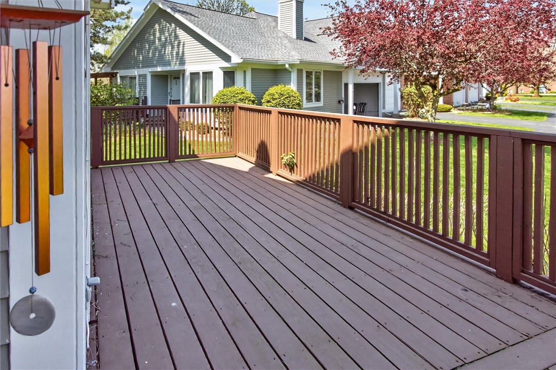 13 Running Brook Lane Greece, NY 14626 - Photo 10 of 40