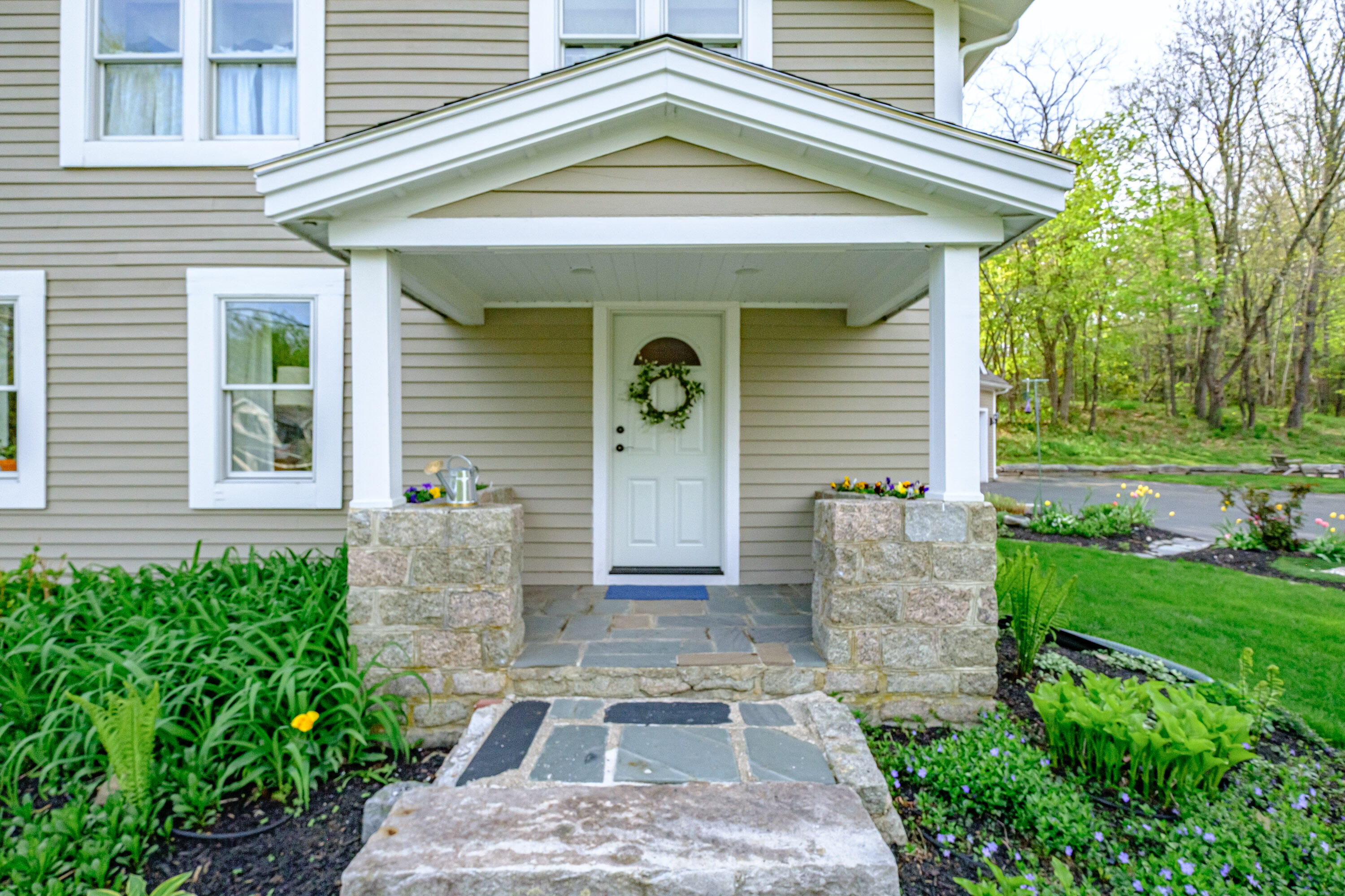 71 Brook Road Falmouth, ME 04105 - Photo 5 of 56 5