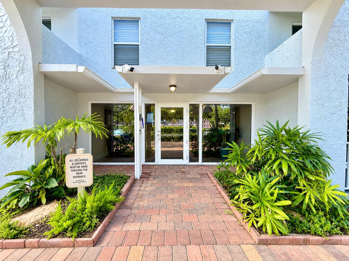 950 Ponce De Leon Road, Unit 104 Boca Raton, FL 33432 - Photo 27 of 42 Front Entryway
