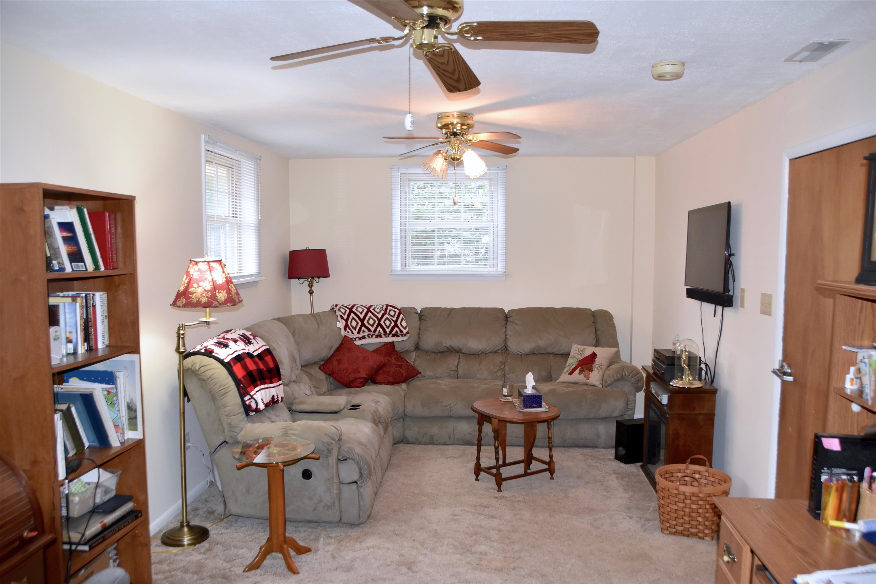 91 Tyler Road Ocean View, NJ 08230 - Photo 14 of 34 a living room with furniture and a window