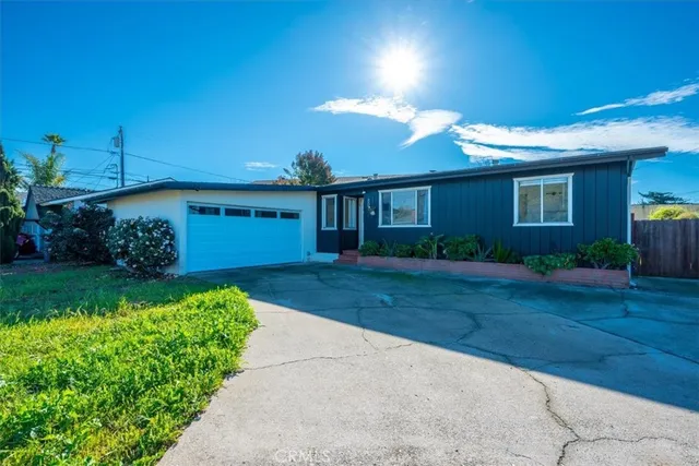 $699,000 | 807 Park Way, Arroyo Grande, CA 93420