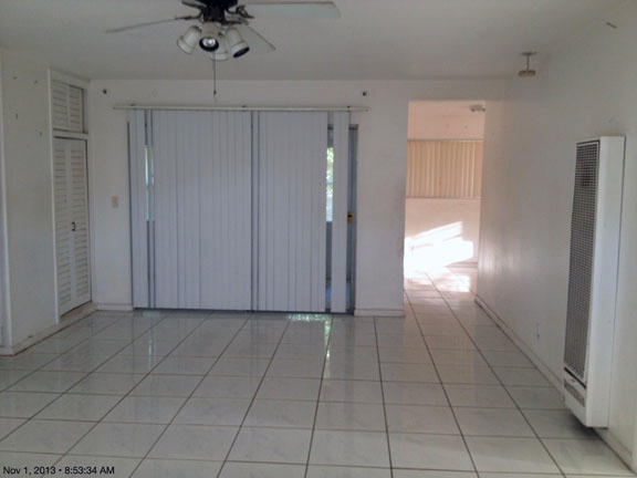4973 Elmhurst Road West Palm Beach, FL 33417 - Photo 5 of 10 livingroom