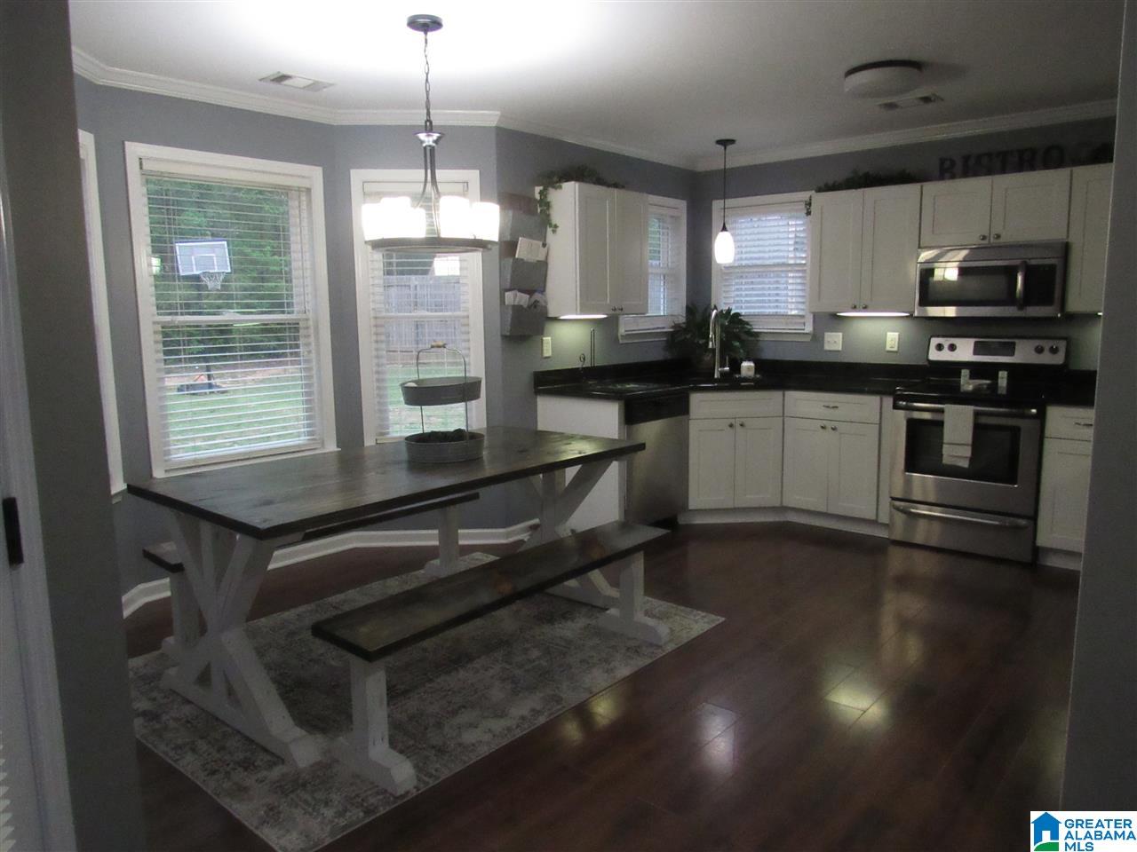 325 Battle Circle Clanton, AL 35045 - Photo 18 of 46
