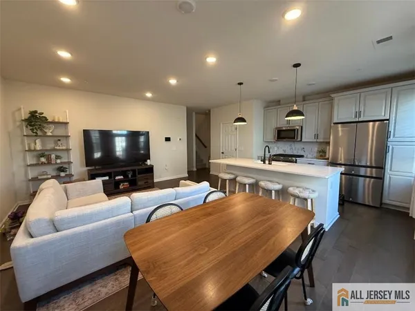 $3,500 | 13 Sternadori Road, Somerville, NJ 08876