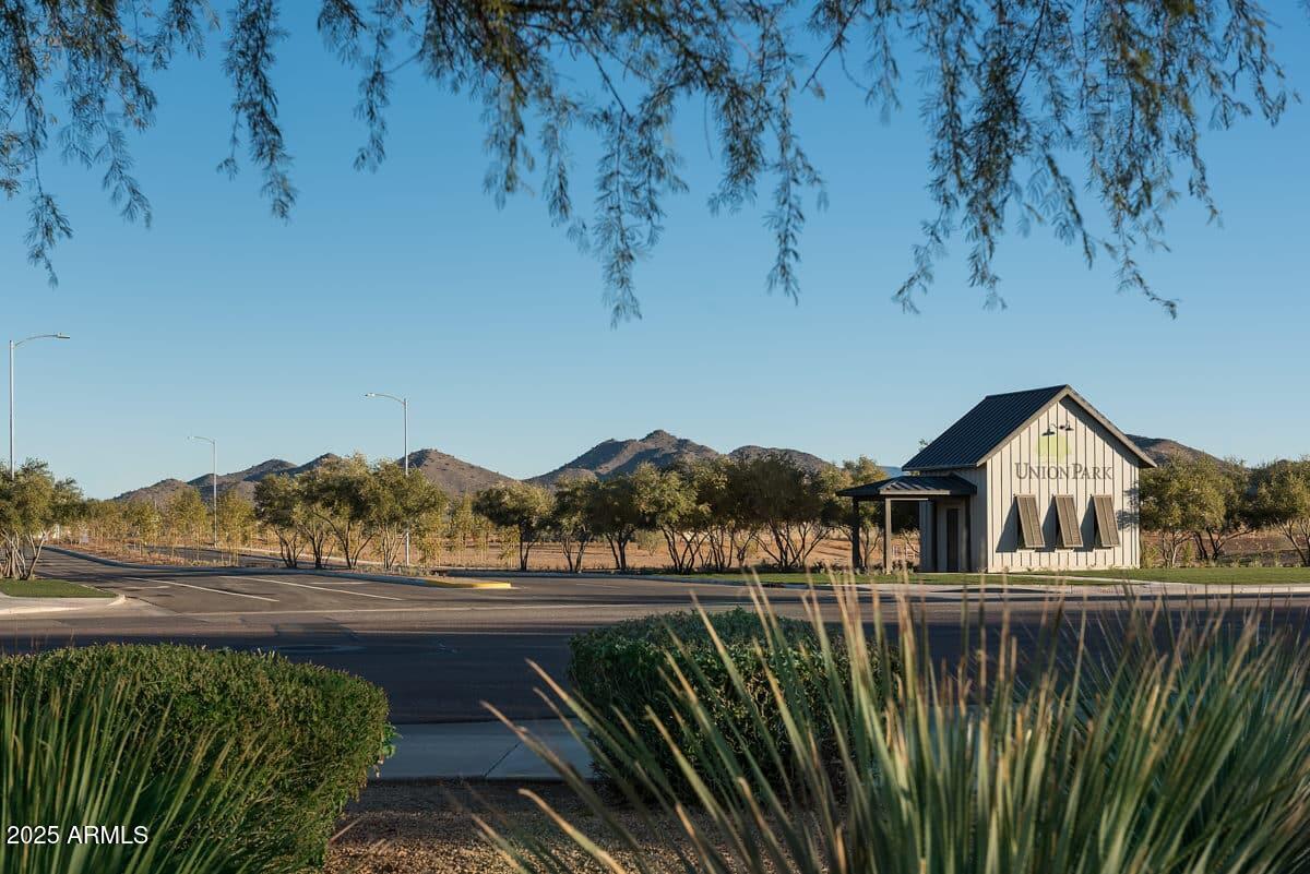 2456 West Rowel Road Phoenix, AZ 85085 - Photo 12 of 15 Union Park community sign