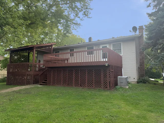 $354,900 | 89 Brookwood Court, Elgin, IL 60123