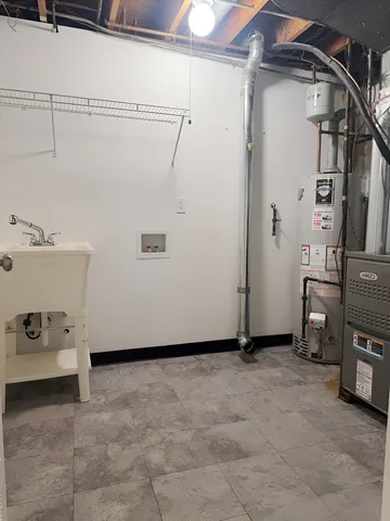 $354,900 | 89 Brookwood Court, Elgin, IL 60123