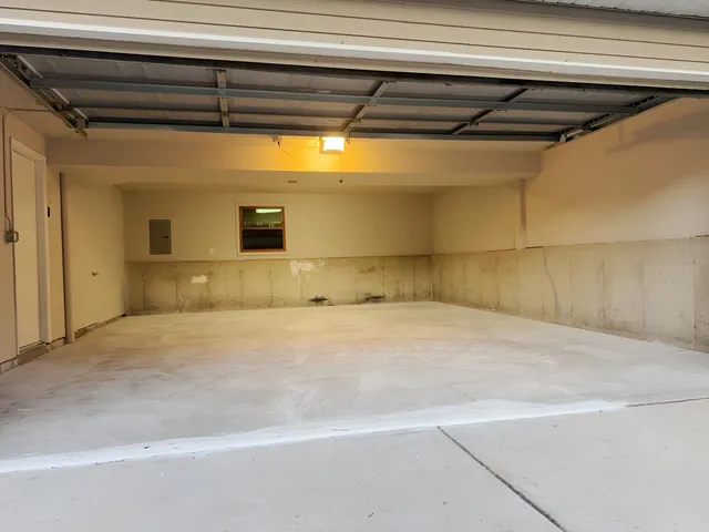 $354,900 | 89 Brookwood Court, Elgin, IL 60123